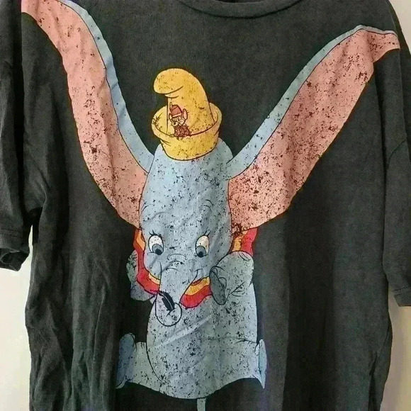 ZARA Disney Dumbo Tshirt - Picture 2 of 4